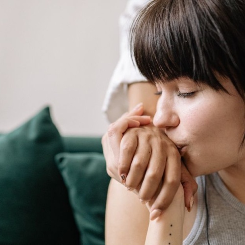 Schritt für Schritt zur emotionalen Nähe: Wie Vertrauen und Verbundenheit ganz natürlich wachsen