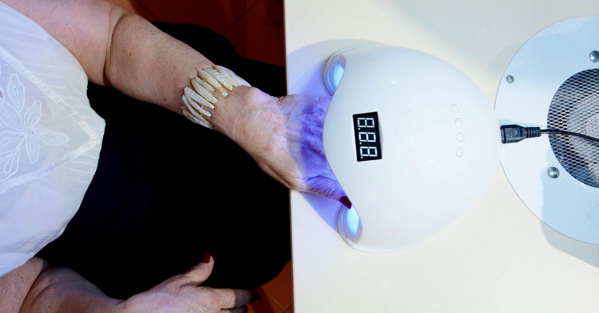 UV-Lampen im Nageldesign: Welche Risiken wirklich zählen – und wie du sie vermeidest
