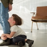 Nach dem Wutanfall wieder Nähe finden: So stärkst du die Verbindung zu deinem Kind