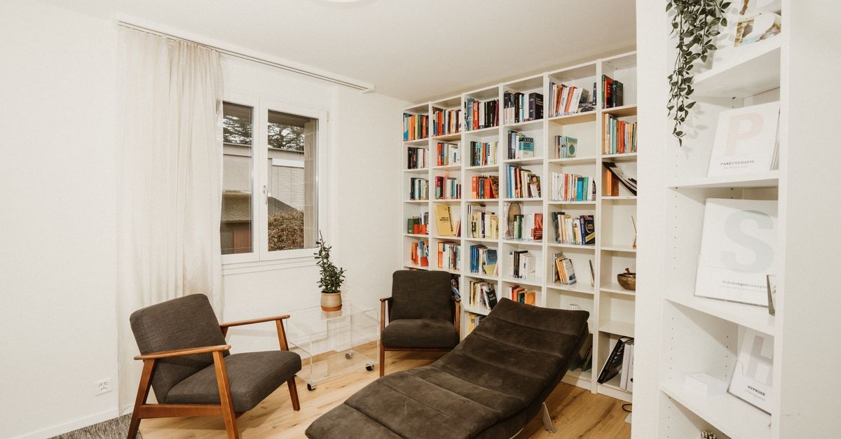 Dissoziation verstehen und professionell abklären lassen: Warnzeichen, Ursachen und nächste Schritte